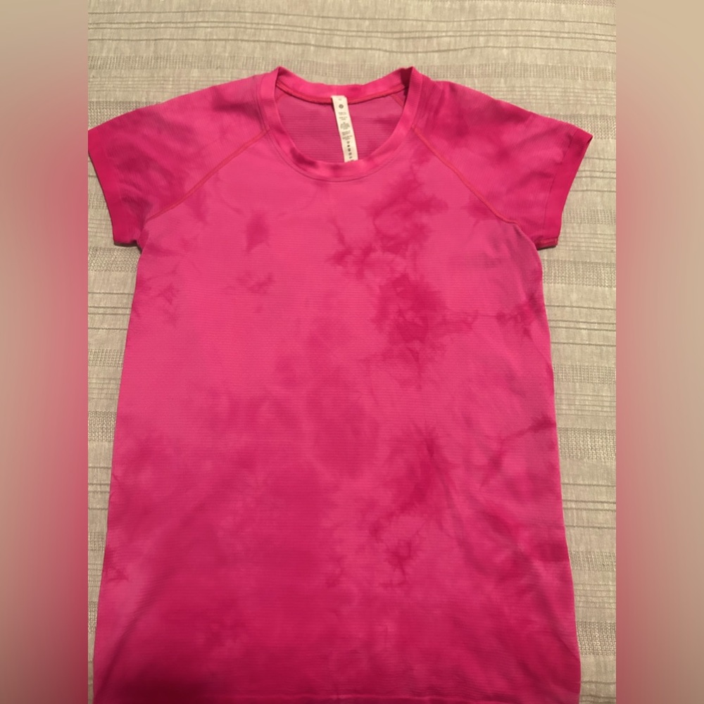 Lululemon Swiftly Tech Short Sleeve Pink Tie Dye